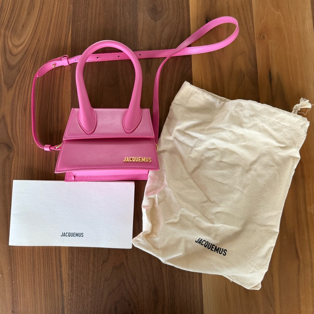 Jacquemus Medium Chiquito Bag with Shoulder Strap, hot pink - Picture 2 of 9